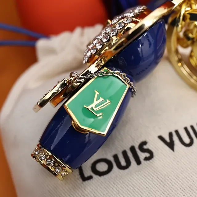 bolsa Louis Vuitton vermelho dourado esmalte flor cristal embellished center 5