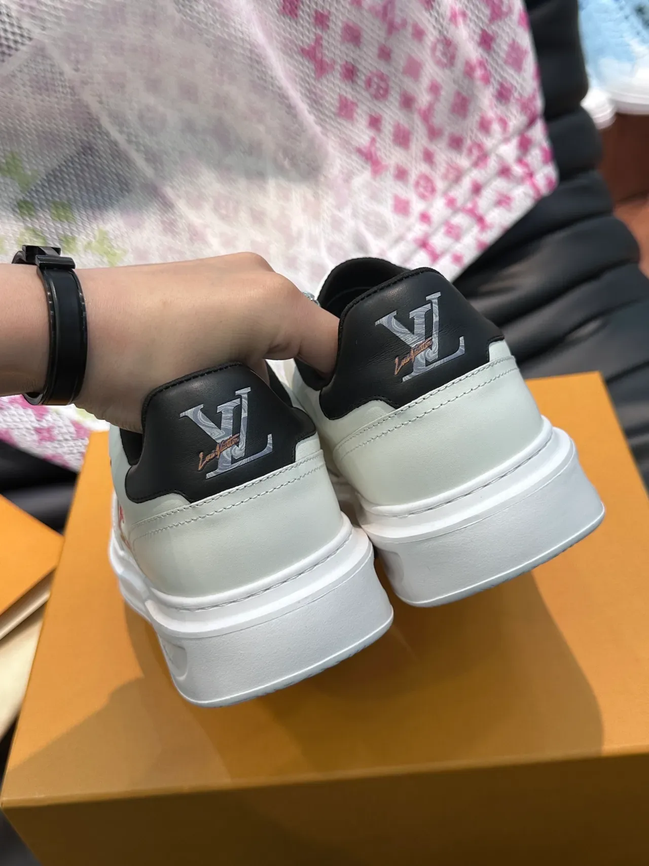Louis Vuitton Run Away Embroidered Monogram White Lifestyle Sneakers 3