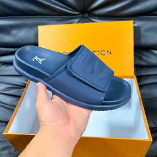 Louis Vuitton Run Away Slide أزرق بحري نعال