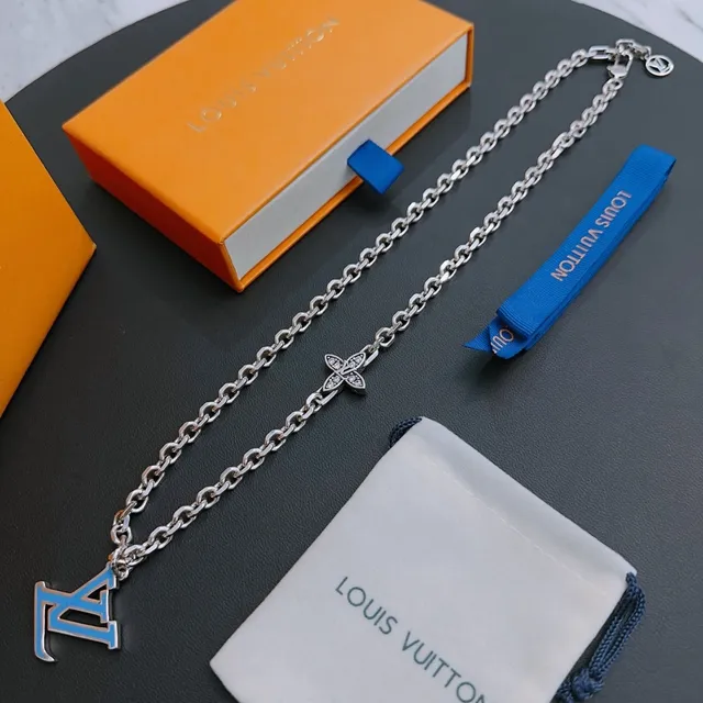 Louis Vuitton Silver Blue Chain Link Enamel LV Pendant Necklace 9