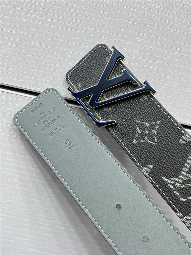 Louis Vuitton Turn-Lock Gray Black Reversible Monogram Canvas Interlocking LV Buckle Leather Belt 24
