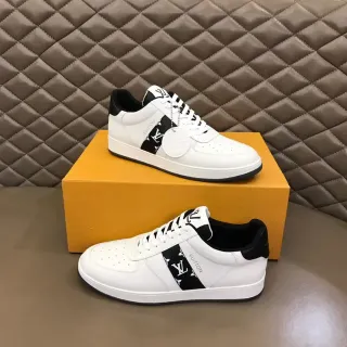 Louis Vuitton Blancas y Negras Low-Top de Cuero Lifestyle Sneakers
