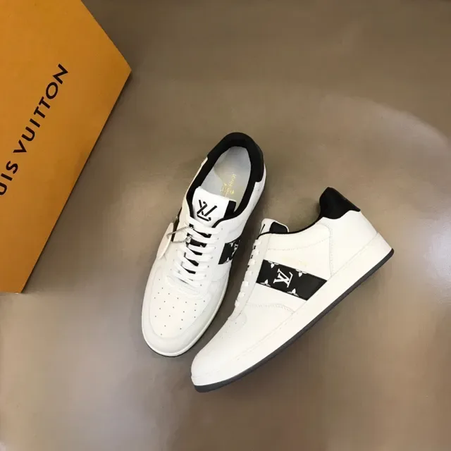 Louis Vuitton White Black Low-Top Leather Upper Lifestyle Sneakers 8