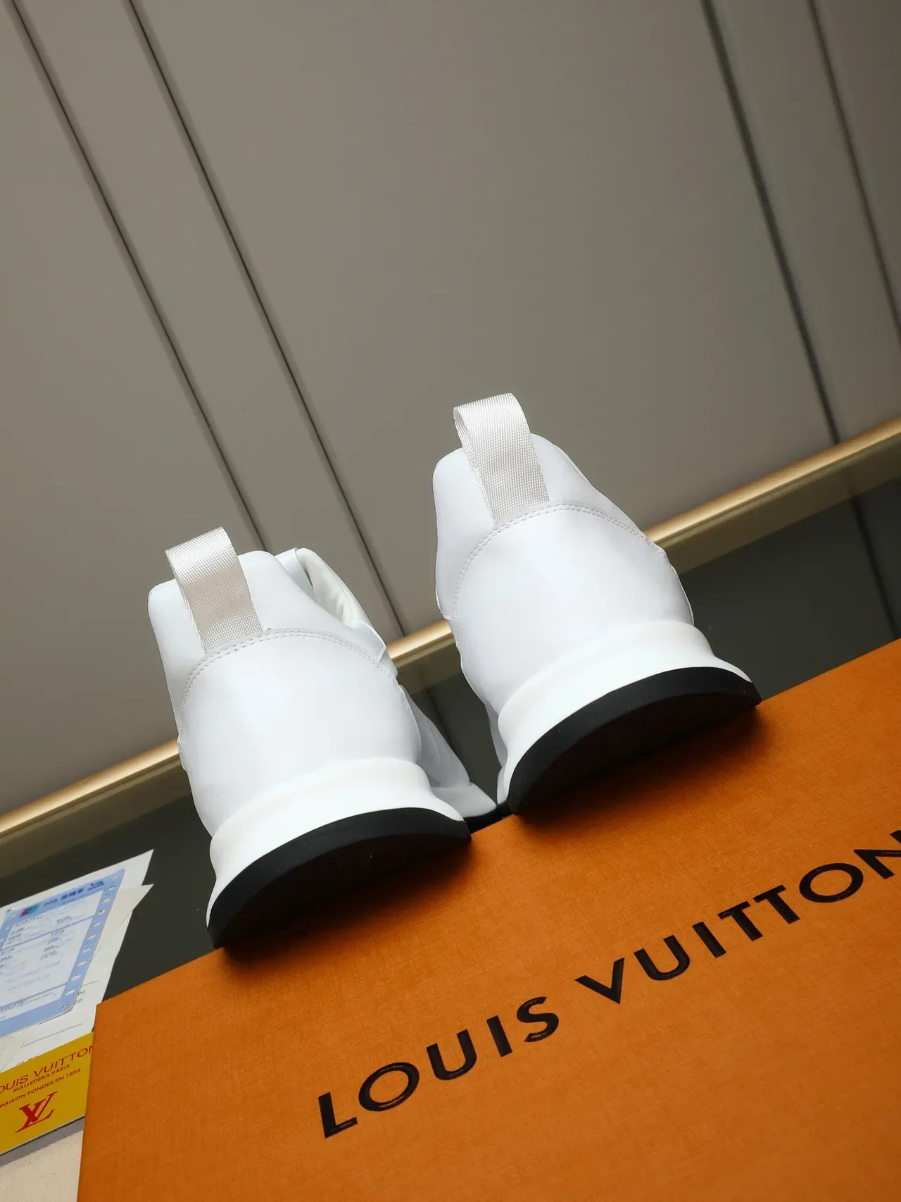 Louis Vuitton 白黑 印花皮革 穆勒 生活方式运动鞋 3