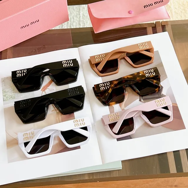 Miu Miu Arcadie Óculos de Sol Marrom Bege Oversized Armação Quadrada Acetato Tartaruga 4