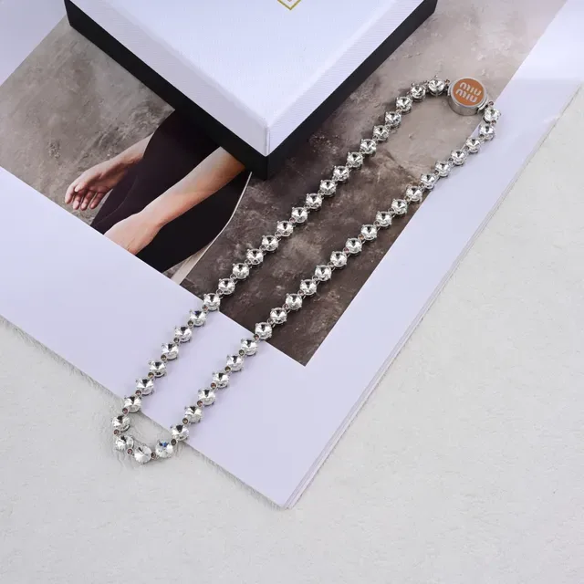 Miu Miu Pulseira Logo Prata Verde Cristais Pavé Fecho 6