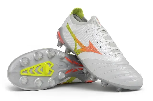 Mizuno सफेद ग्रे सिन्थेटिक अपर मोल्डेड सोलप्लेट फर्म ग्राउंड फुटबॉल जूते 11