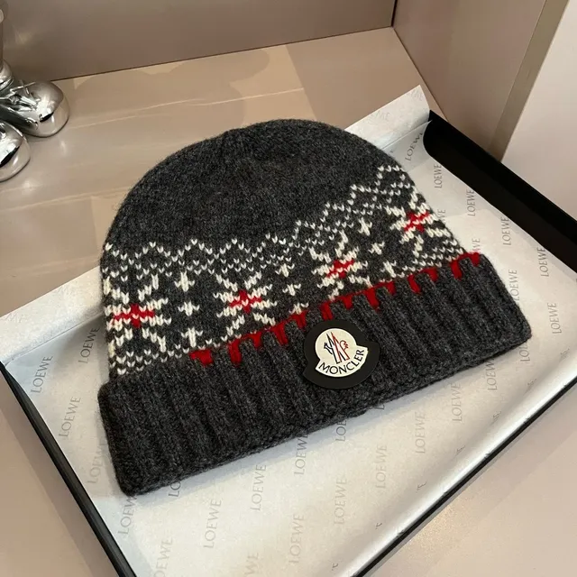 Moncler Gris Rojo Nórdico Fair Isle Tejido Plegado Acanalado Puño Gorro 7