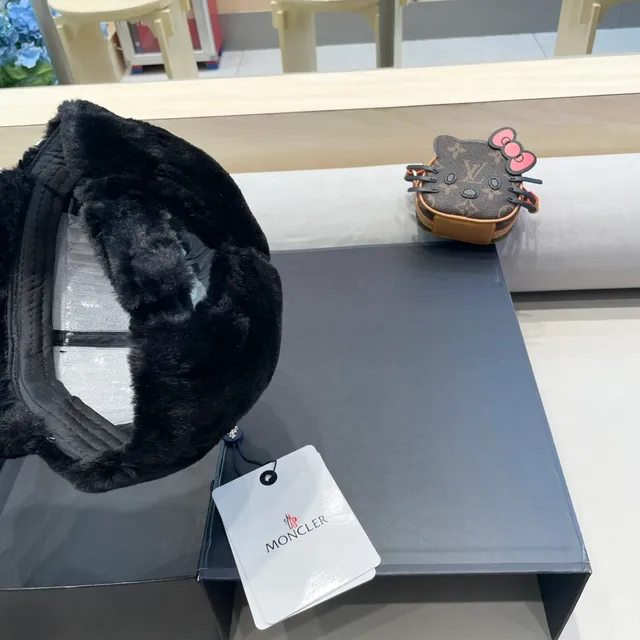 Moncler Plush Black Baseball Cap 8