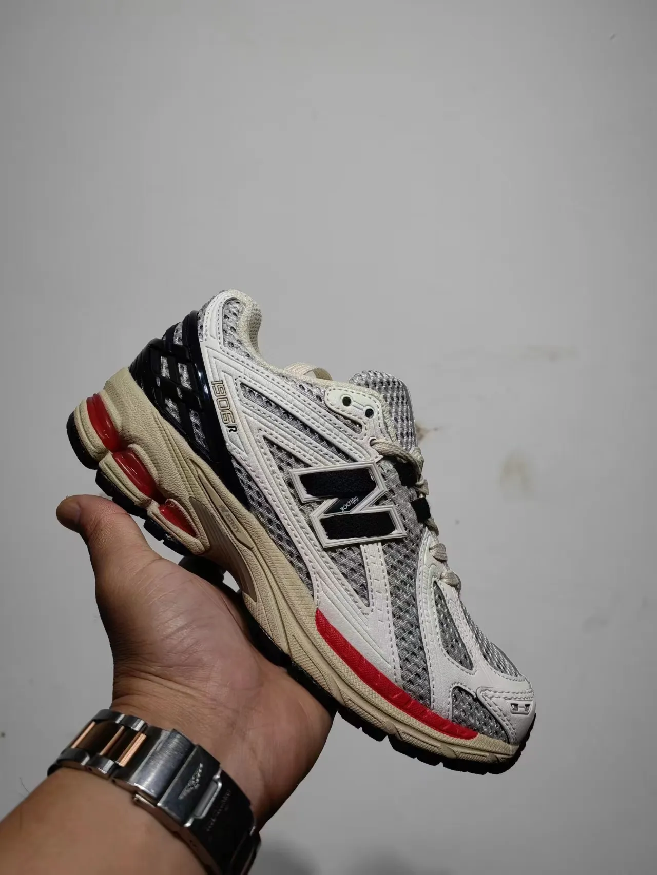 New Balance 1906R أحذية جري بيضاء بحرية حمراء 6