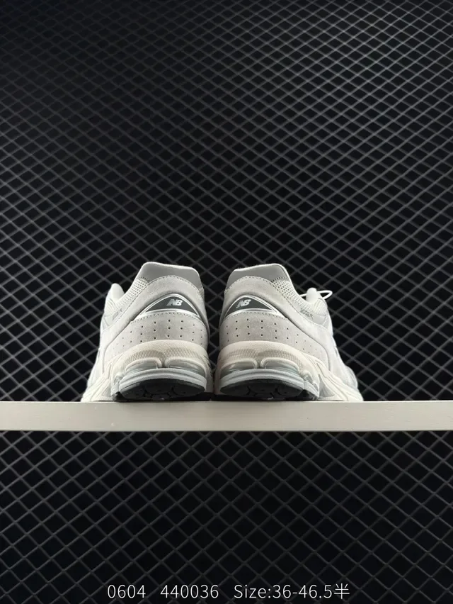 New Balance 2002R Zapatillas Lifestyle Gris Niebla de Malla y Ante 6