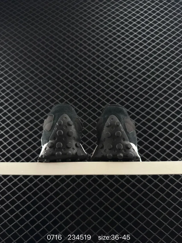 New Balance 327 Black and White Lifestyle Sneakers 3