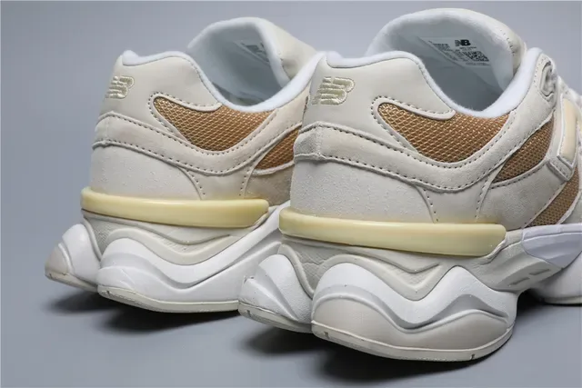 New Balance 9060 Beige y Crema Zapatillas Lifestyle 2