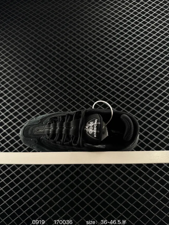 New Balance 9060 Monocromo Negro Zapatillas Chunky 3