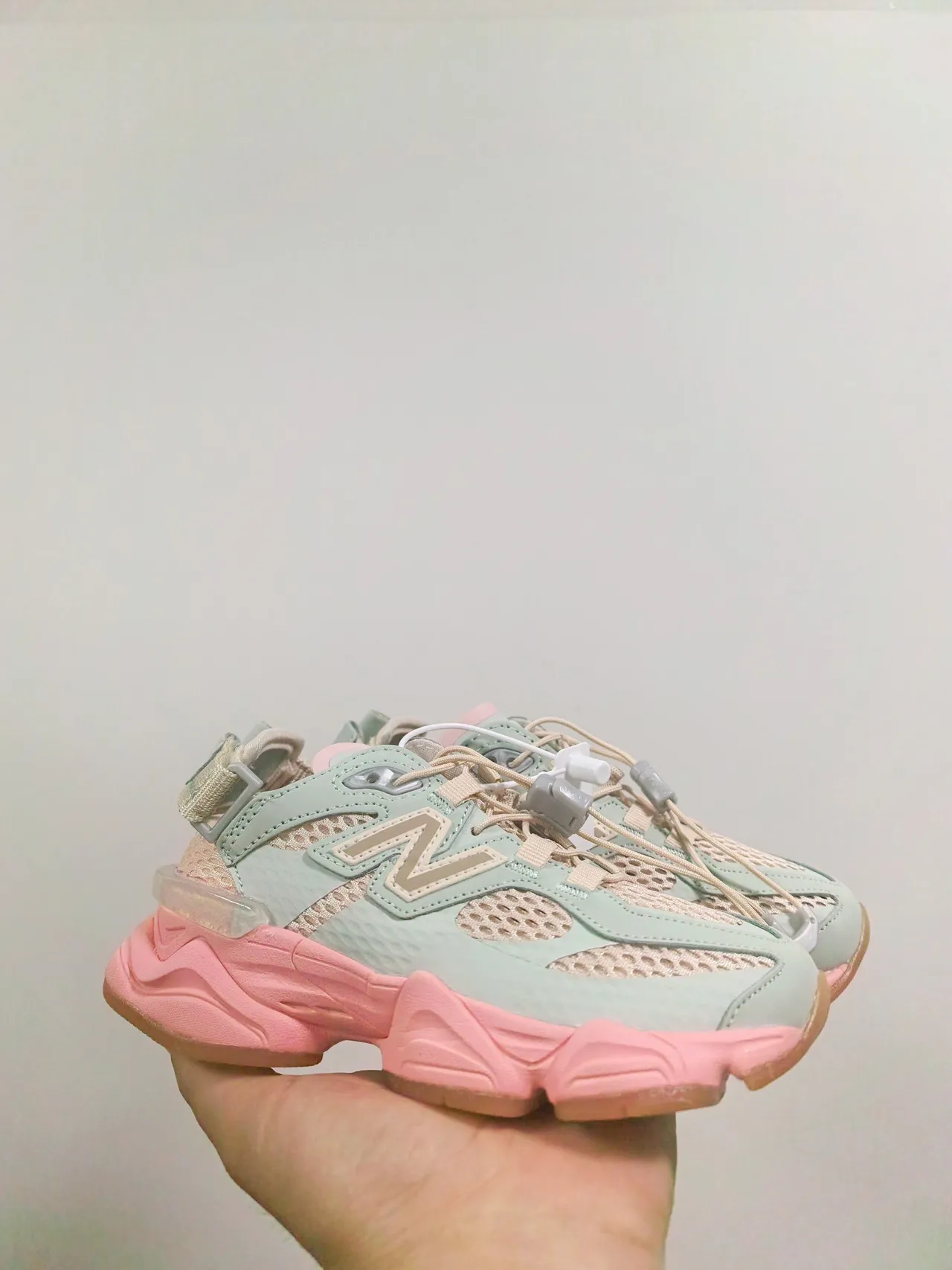 New Balance 9060 Tênis chunky Off-White Gray 17
