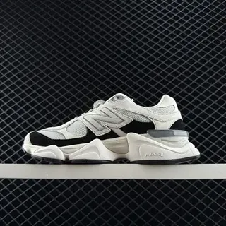 New Balance 9060 सादा कालो चंकी स्निकार