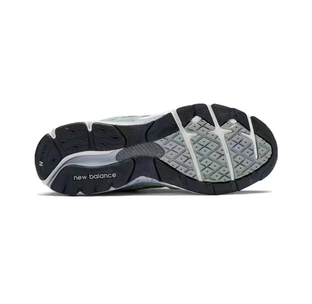 New Balance 990 أخضر أبيض طبقات جلد مدبوغ وشبكية أعلى لوحات نيون أحذية رياضية نمط حياة 3