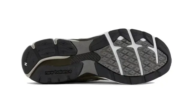 New Balance বেইজ ব্রাউন মিক্সড ম্যাটেরিয়াল আপার ENCAP মিডসোল লাইফস্টাইল স্নিকার 2