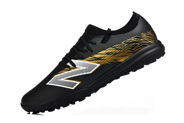 New Balance 黑金低帮合成面料印花条纹运动鞋 5