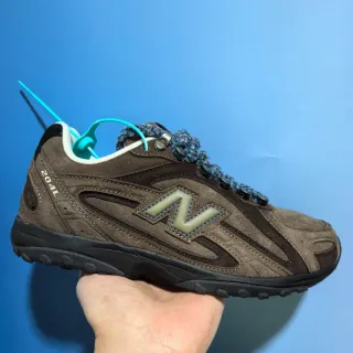 New Balance বাদামী নীল সুয়েড উপরের অংশ কঠিন ট্রেড একক লাইফস্টাইল স্নিকার্স