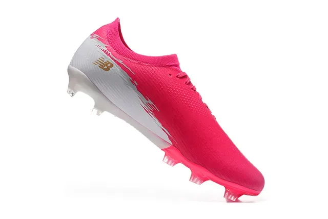 New Balance Furon गुलाबी सफेद जांघीय ऊपरी मोल्डेड कोनिकल स्टड्स फर्म ग्राउंड फुटबॉल जूते 3