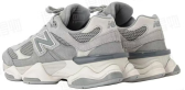 New Balance Cinza Beige Sola Média Multicamadas Malha E Recobrimento Sintético Superior Tênis Chunky 4