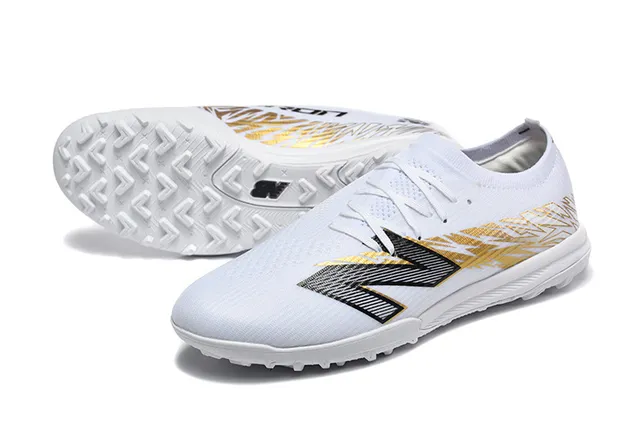 New Balance White Gold Knit Upper Synthetic Cage Overlay Turf Soccer Shoes 6