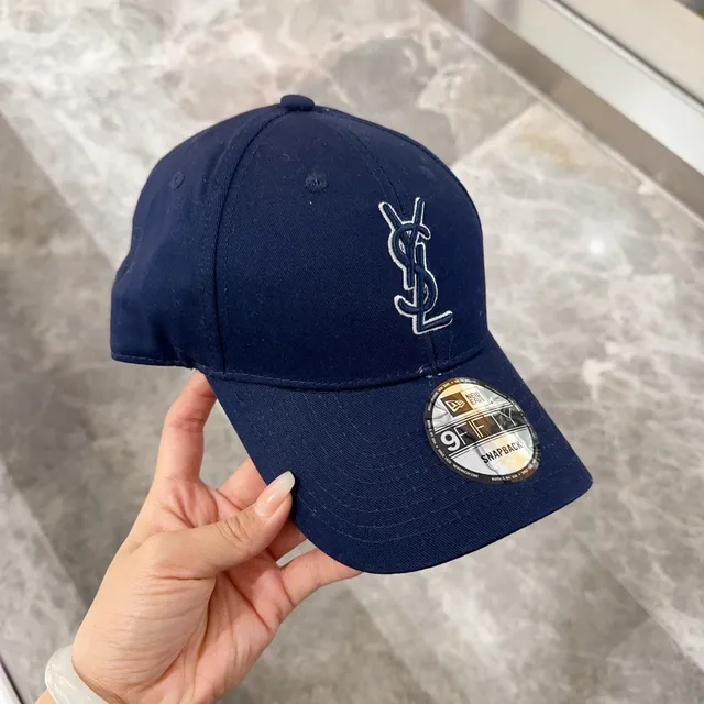 New Era 9FIFTY Snapback नेवी ब्लू इम्ब्रॉइडर्ड मोनोग्राम बेसबॉल कैप 8
