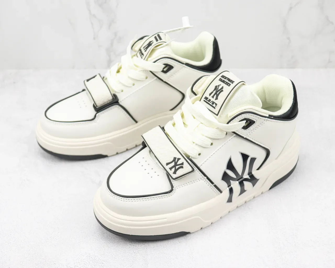 New Era New York Yankees logotipo estilo de vida tênis 4