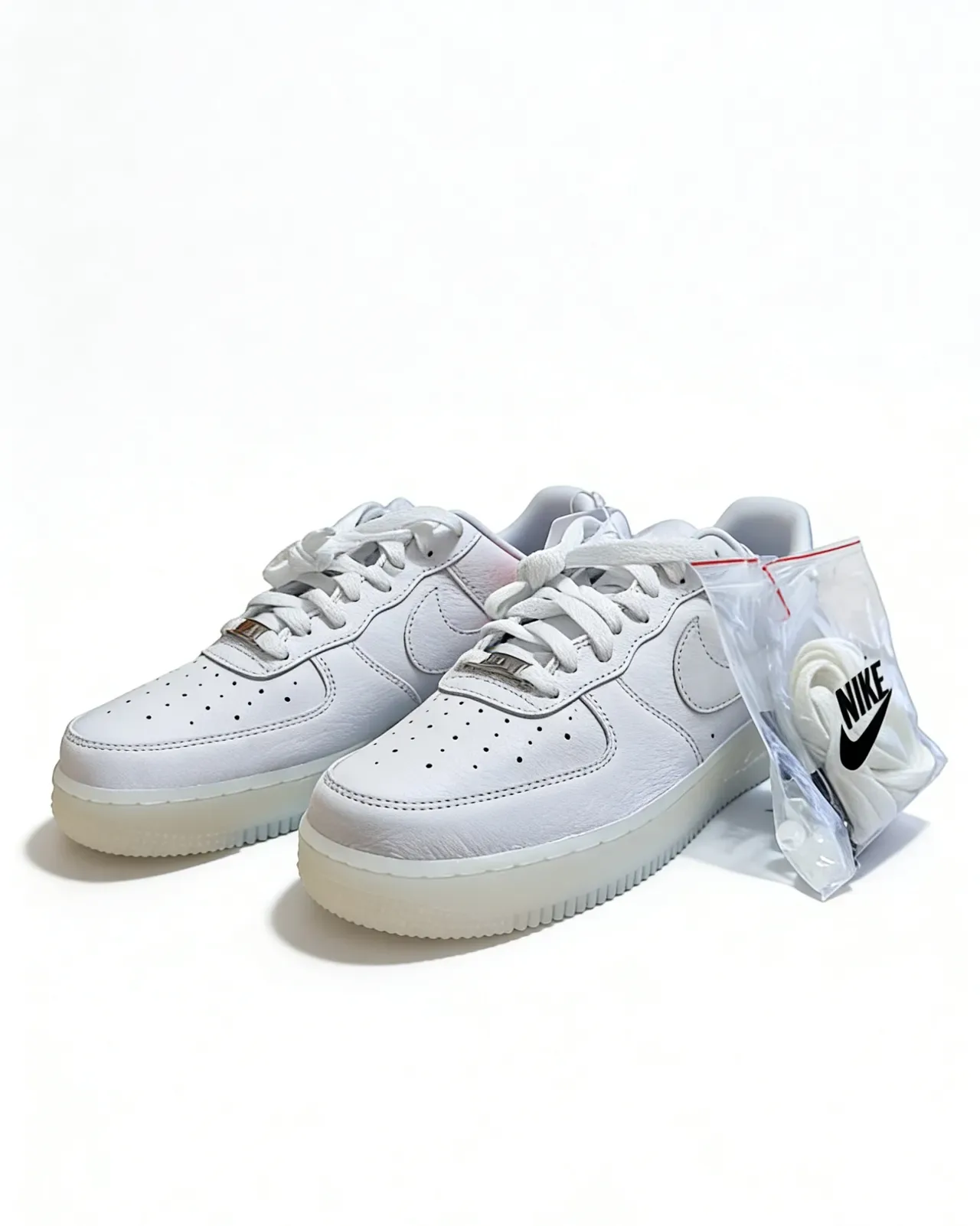 Nike Air Force 1 Chaussures Lifestyle en Cuir Blanc 3