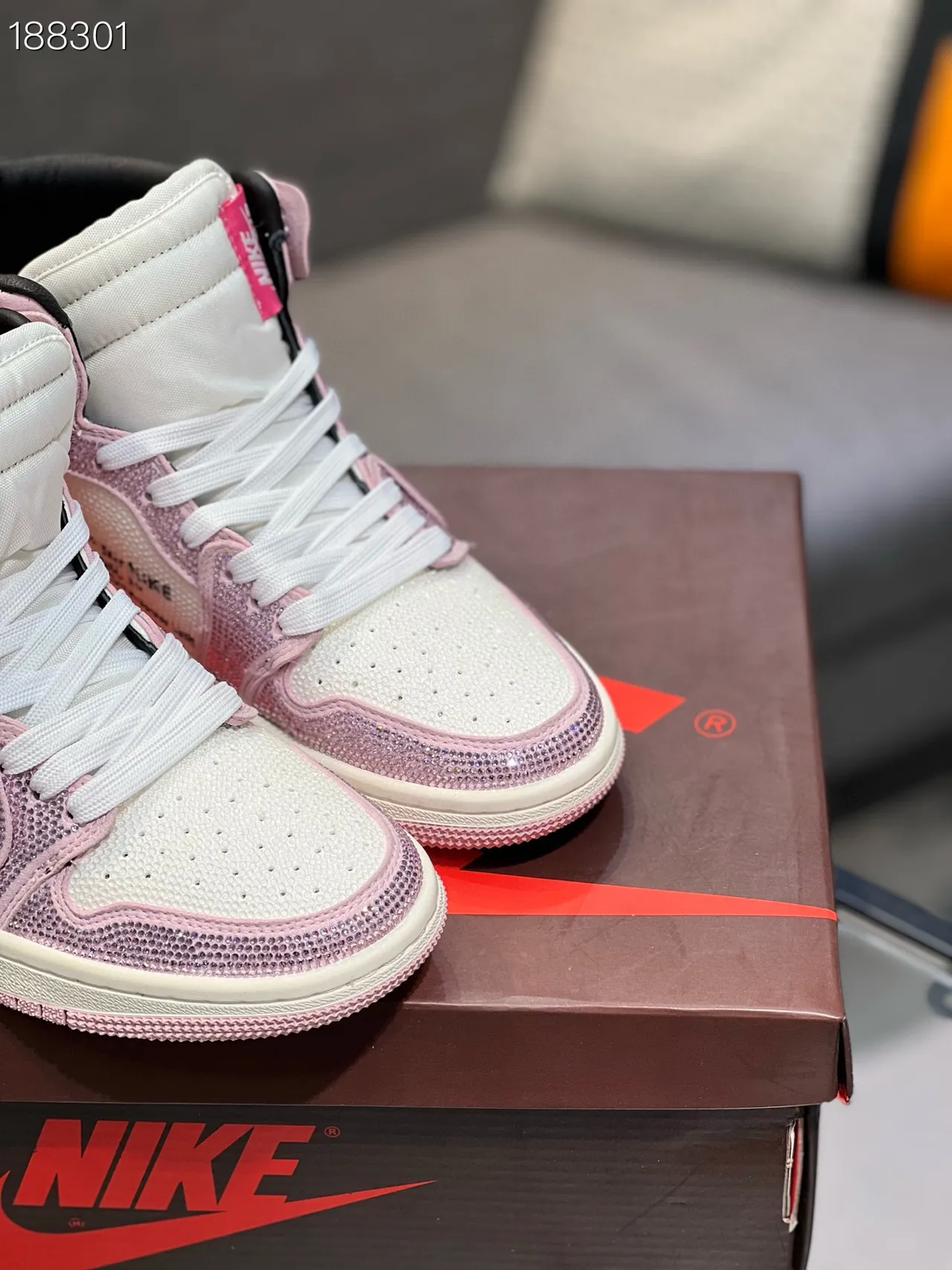 Nike Air Jordan 1 High Crystal Pink Women's Basketball Shoes 5