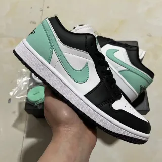 Nike Air Jordan 1 Low أخضر نعناع أسود أبيض أحذية أسلوب حياة