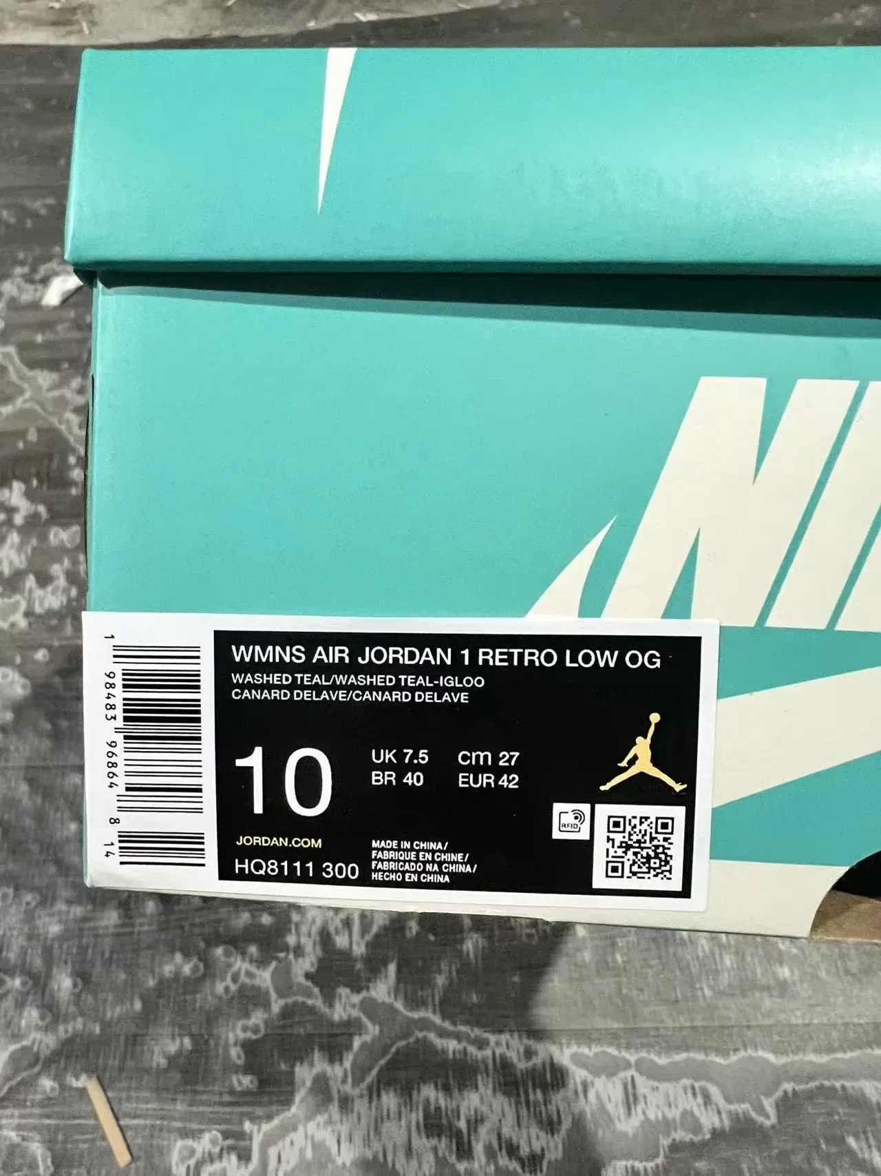 Sneakers lifestyle Nike Air Jordan 1 Low color vert menthe en daim 10