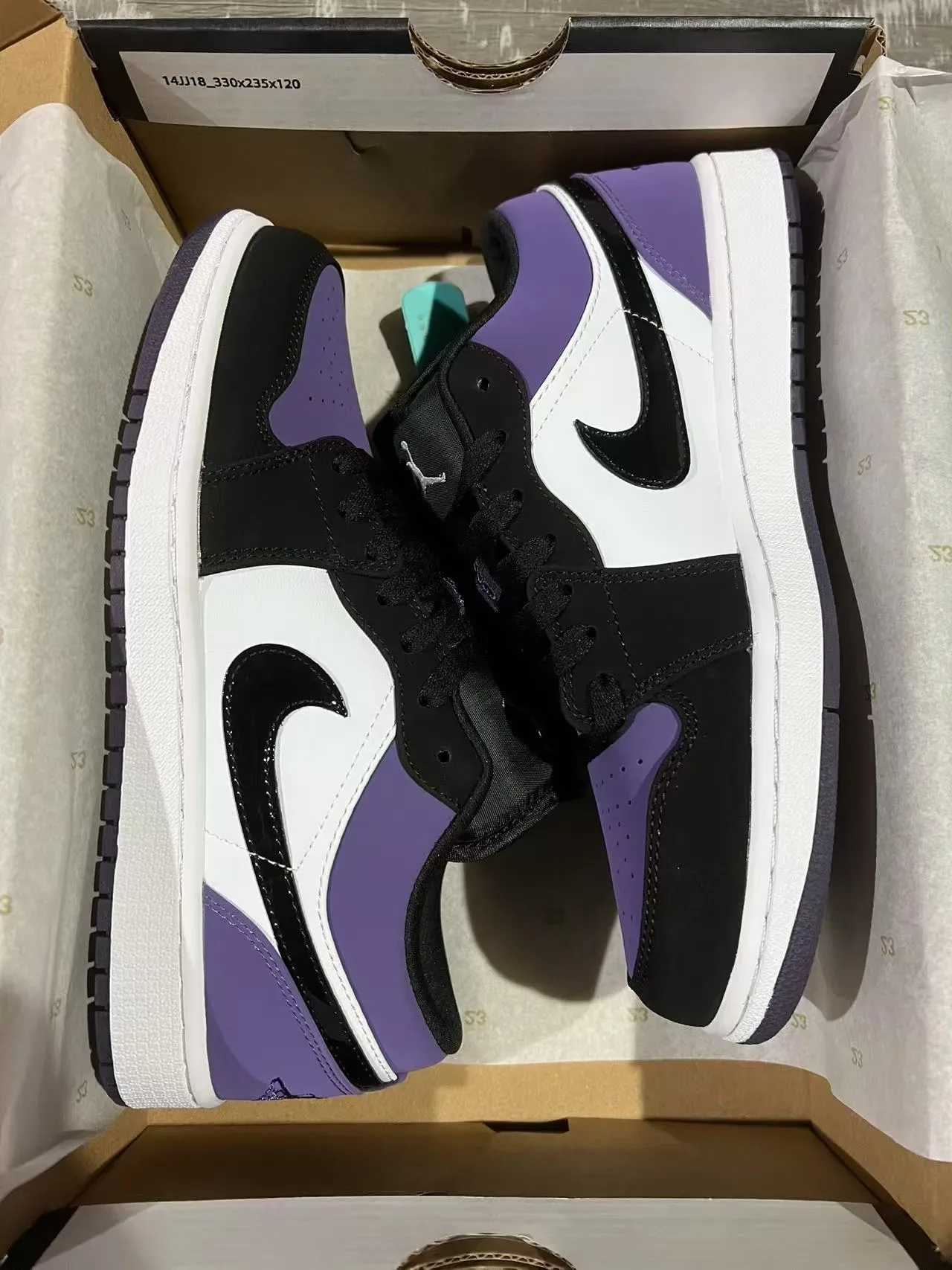 Nike Air Jordan 1 Low Roxo Preto Branco Lifestyle Sneakers 9