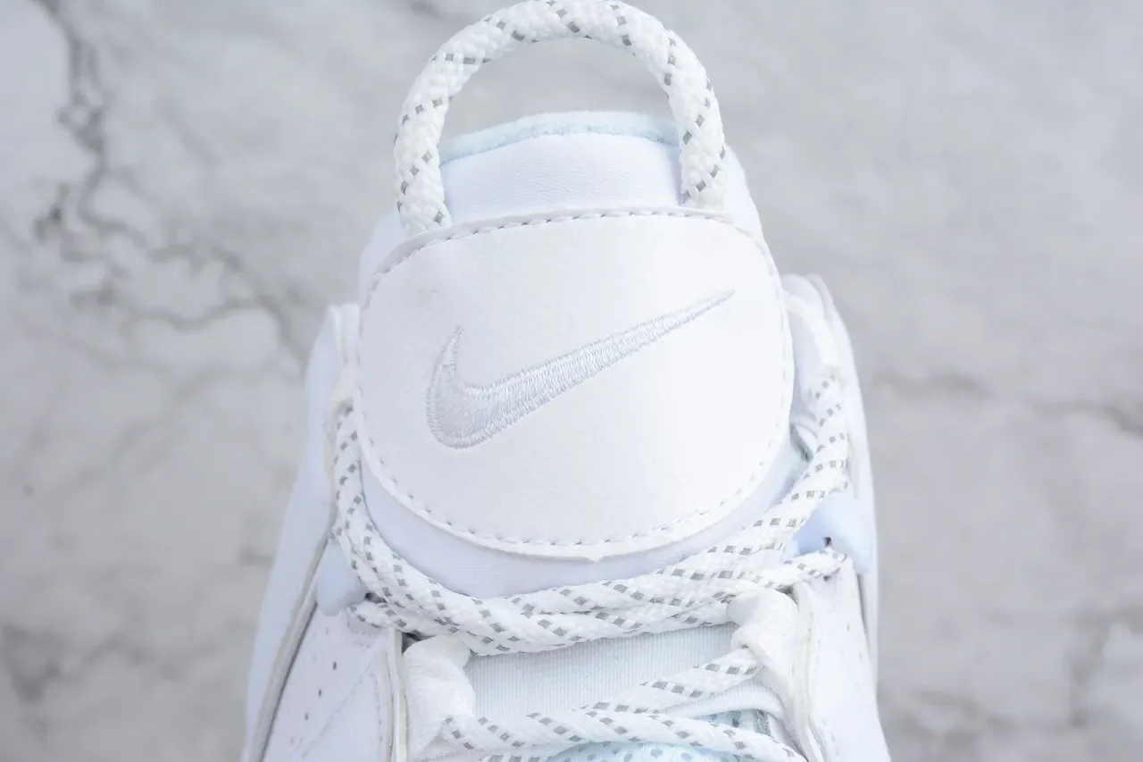 Nike Air More Uptempo 白 篮球鞋 4