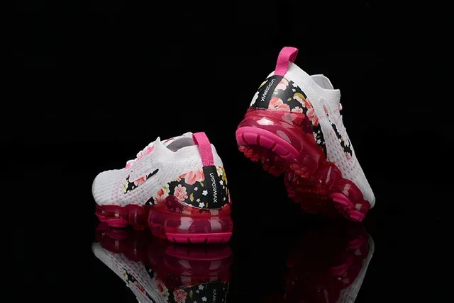 Nike Air VaporMax ফুলের প্রিন্ট সাদা গোলাপি লাইফস্টাইল স্নিকার্স 9