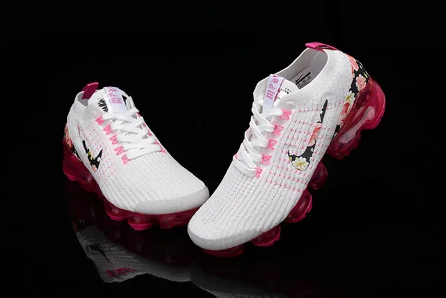 Nike Air VaporMax ফুলের প্রিন্ট সাদা গোলাপি লাইফস্টাইল স্নিকার্স 10