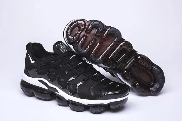 Nike Air VaporMax Plus Chaussures Lifestyle Noir Blanc 11