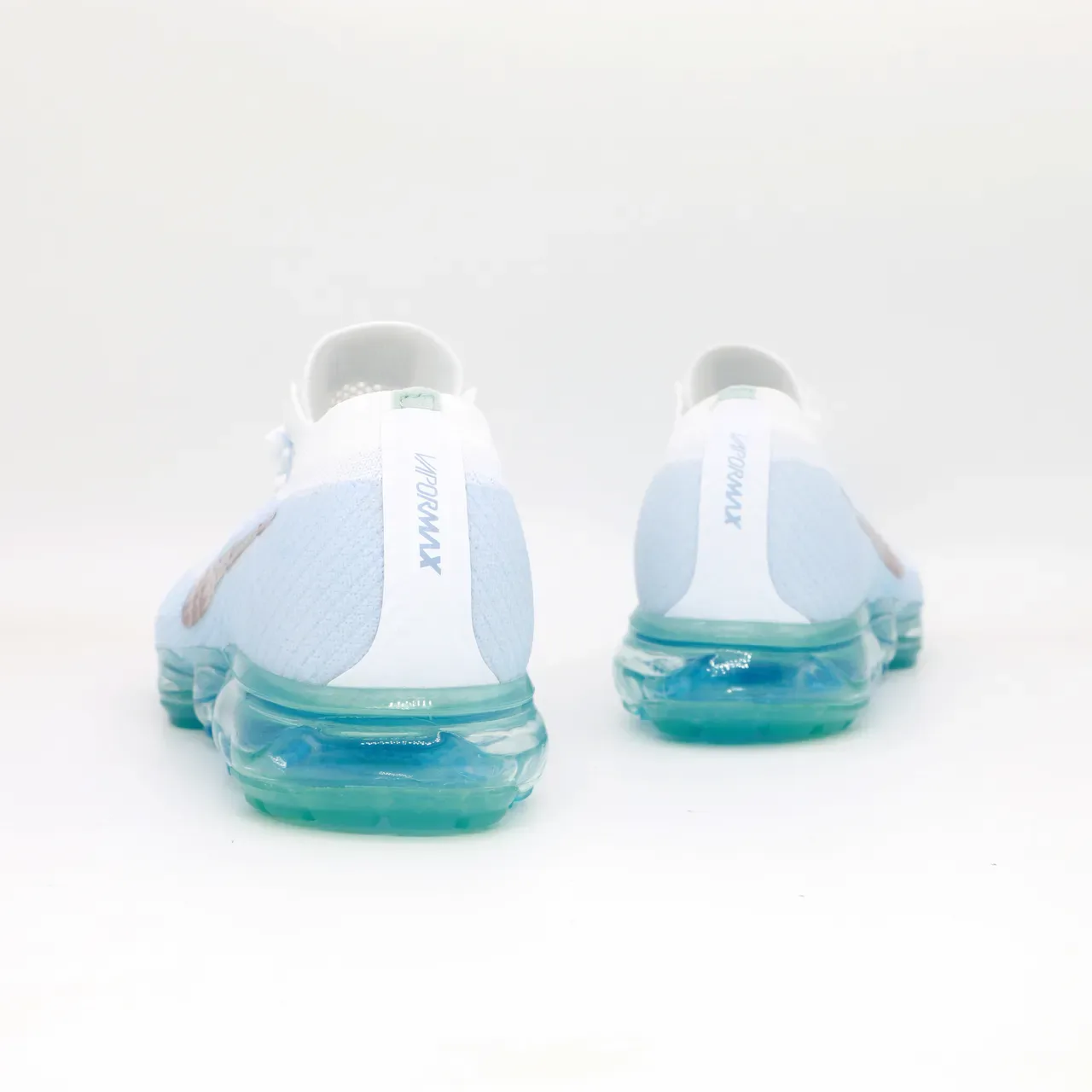 Nike Air VaporMax White Light Blue Rose Gold Lifestyle Sneakers 4