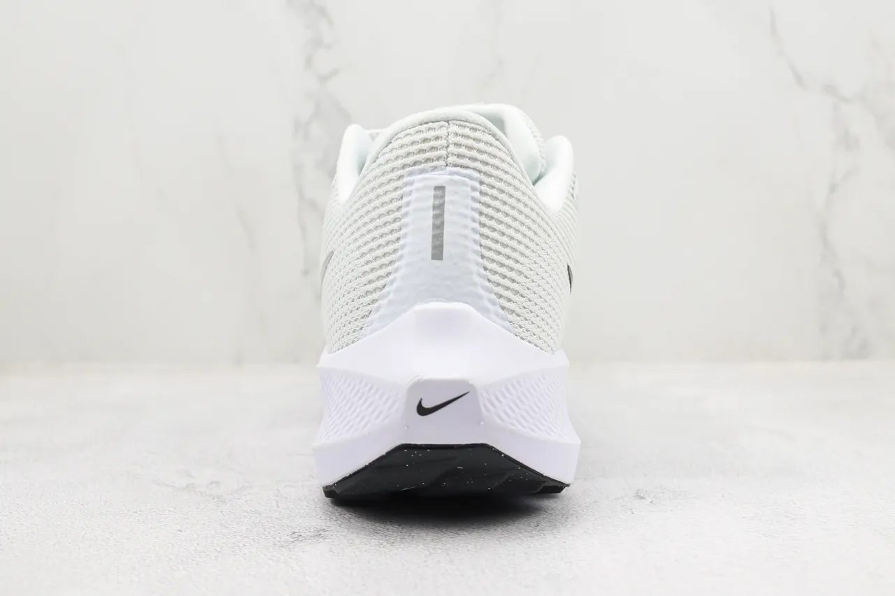 Nike Air Zoom Pegasus 40 White Gray Running Shoes 9