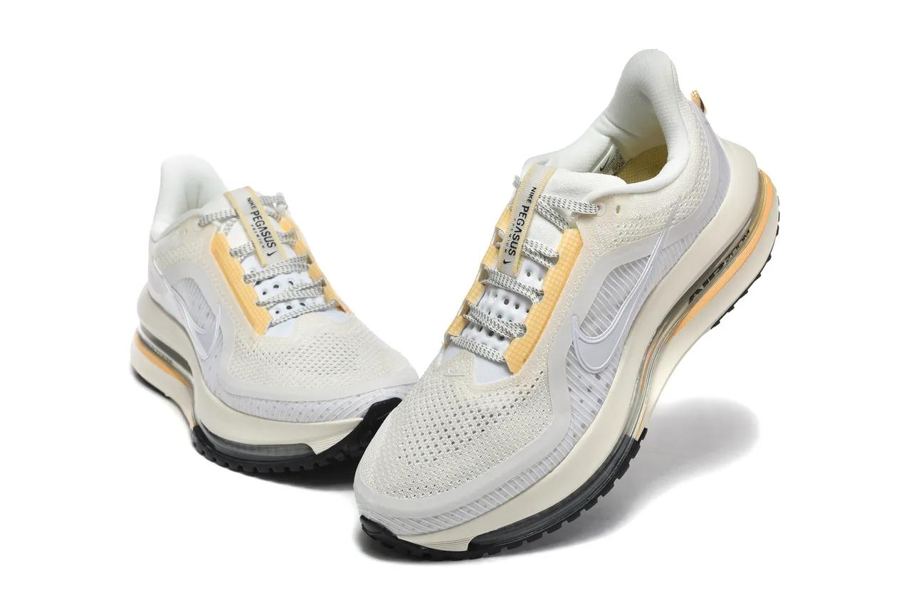 Nike Air Zoom Pegasus Off-White y Amarillo Zapatos de correr 3