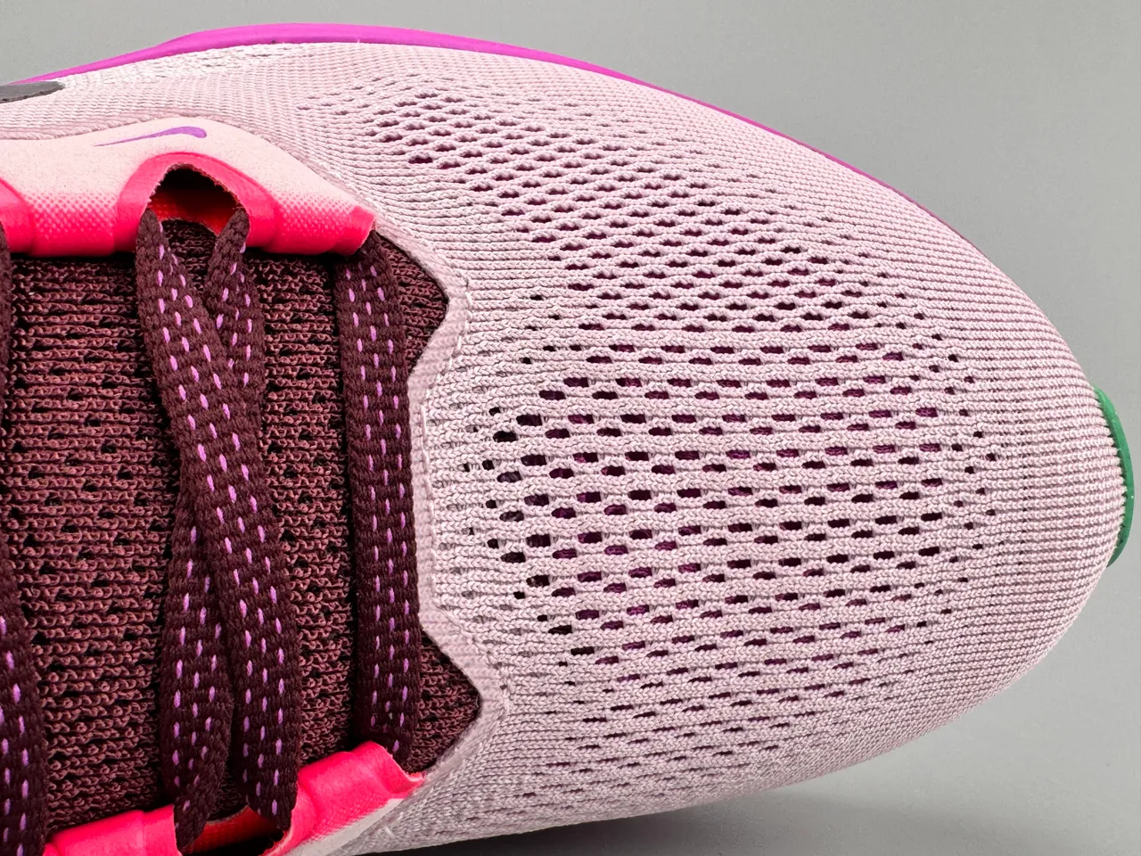 Nike Air Zoom Pegasus Pink Purple Engineered Mesh Upper Layered + React Midsole Running Shoes 6