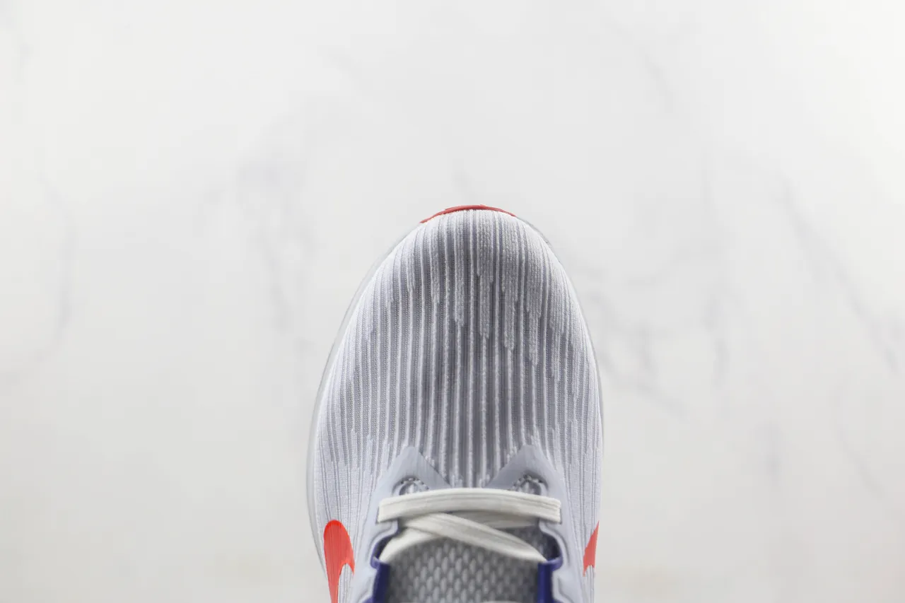Nike Air Zoom Pegasus Branco Azul Malla Engineered Camada Superior Sobreposições Sintéticas Superpostas Tênis de Corrida 6