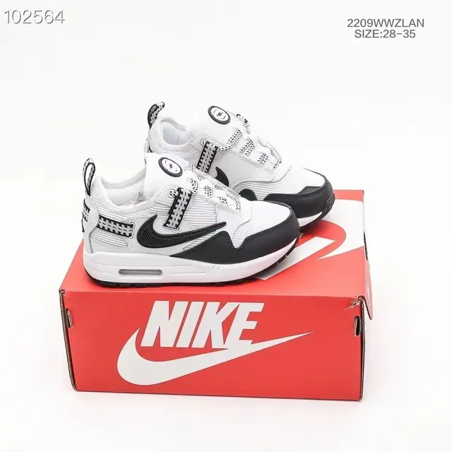 Nike Beige Black Low-Top Layered Synthetic Overlays Lifestyle Sneakers 10