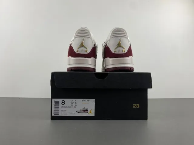 Baskets Lifestyle Nike Beige Burdeos Low-Top avec upper en matériau mixte 17