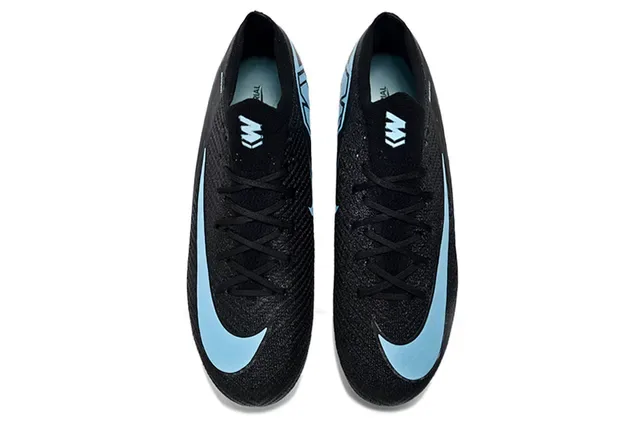 Nike 黑色蓝色 针织鞋面 袜套式领口 硬地足球鞋 2