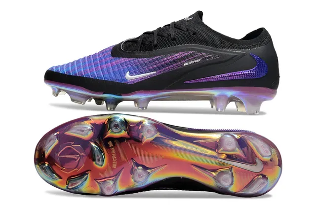 Nike Chuteiras de futebol pretas multicolor com upper de knit, sola iridescente holográfica e gramado firme 7