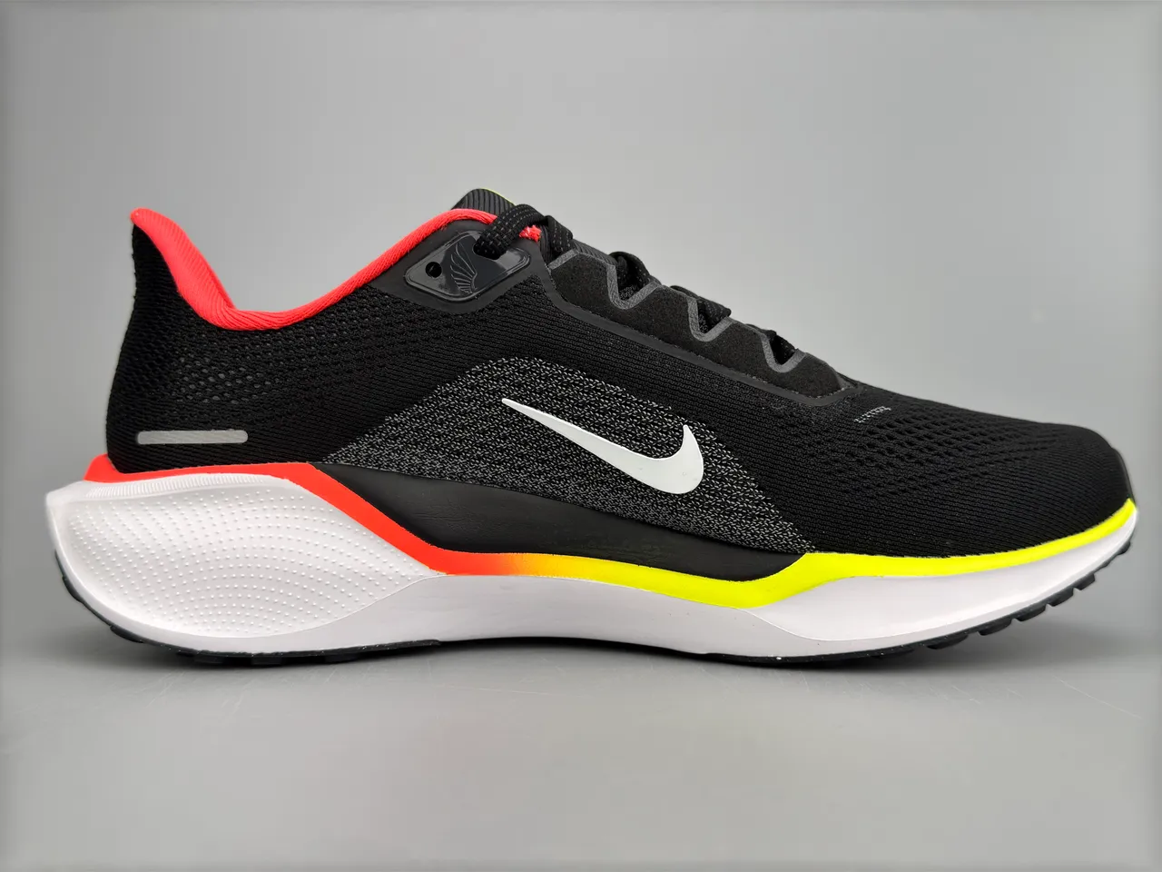 Nike Noir Jaune Matière Tressée Ingénierisée Supérieure Air Zoom Amortissement Chaussures de Course 10