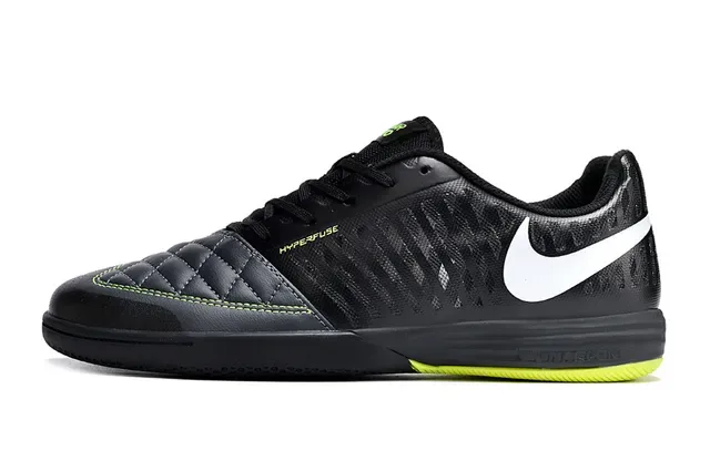 Nike Noir Jaune Capot Quilté Synthétique Texturé Supérieur Chaussures de Football Indoor 7