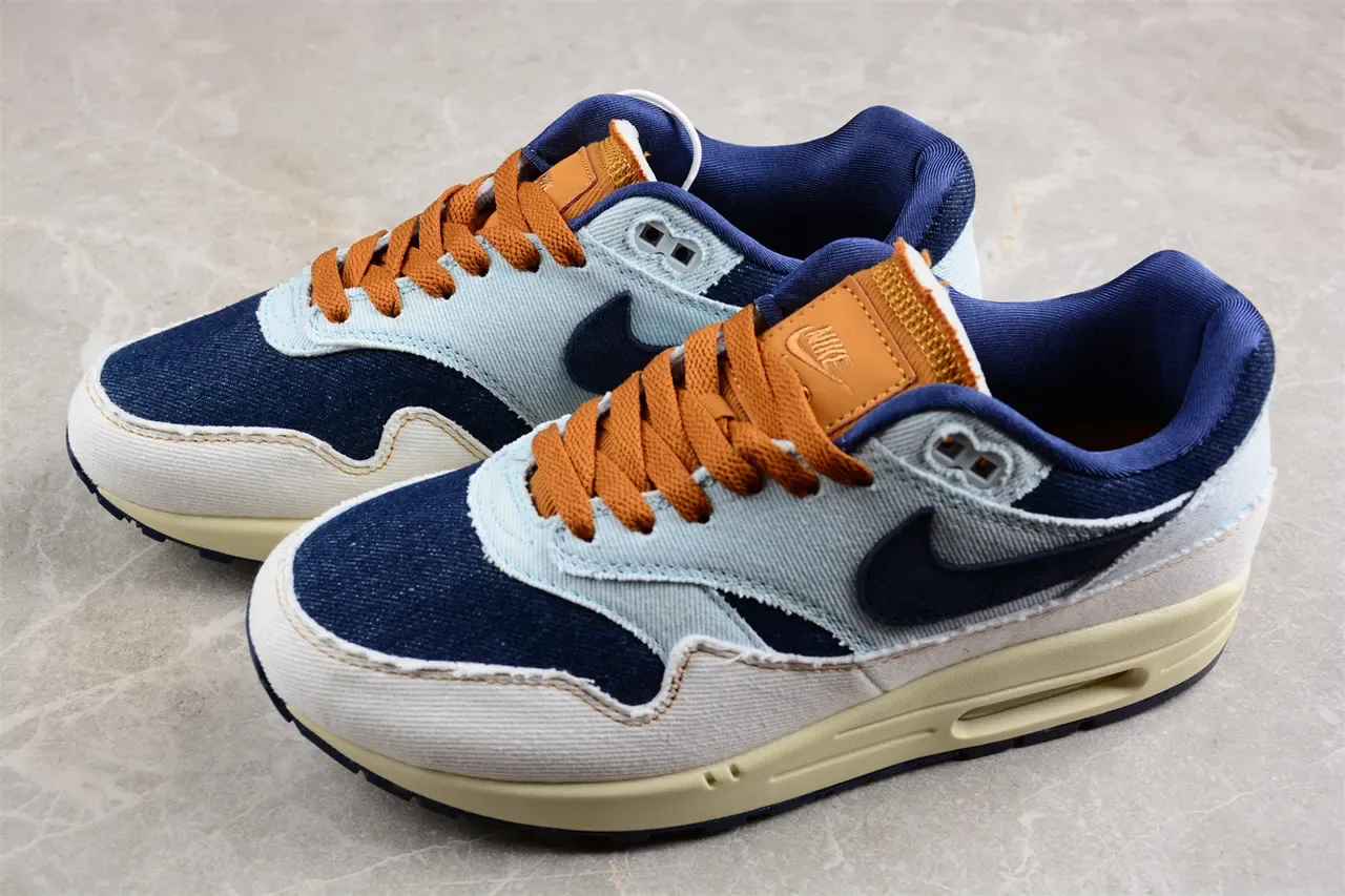 Nike Blue Navy Denim-Textile Upper Visible Air Cushioning Lifestyle Sneakers 9